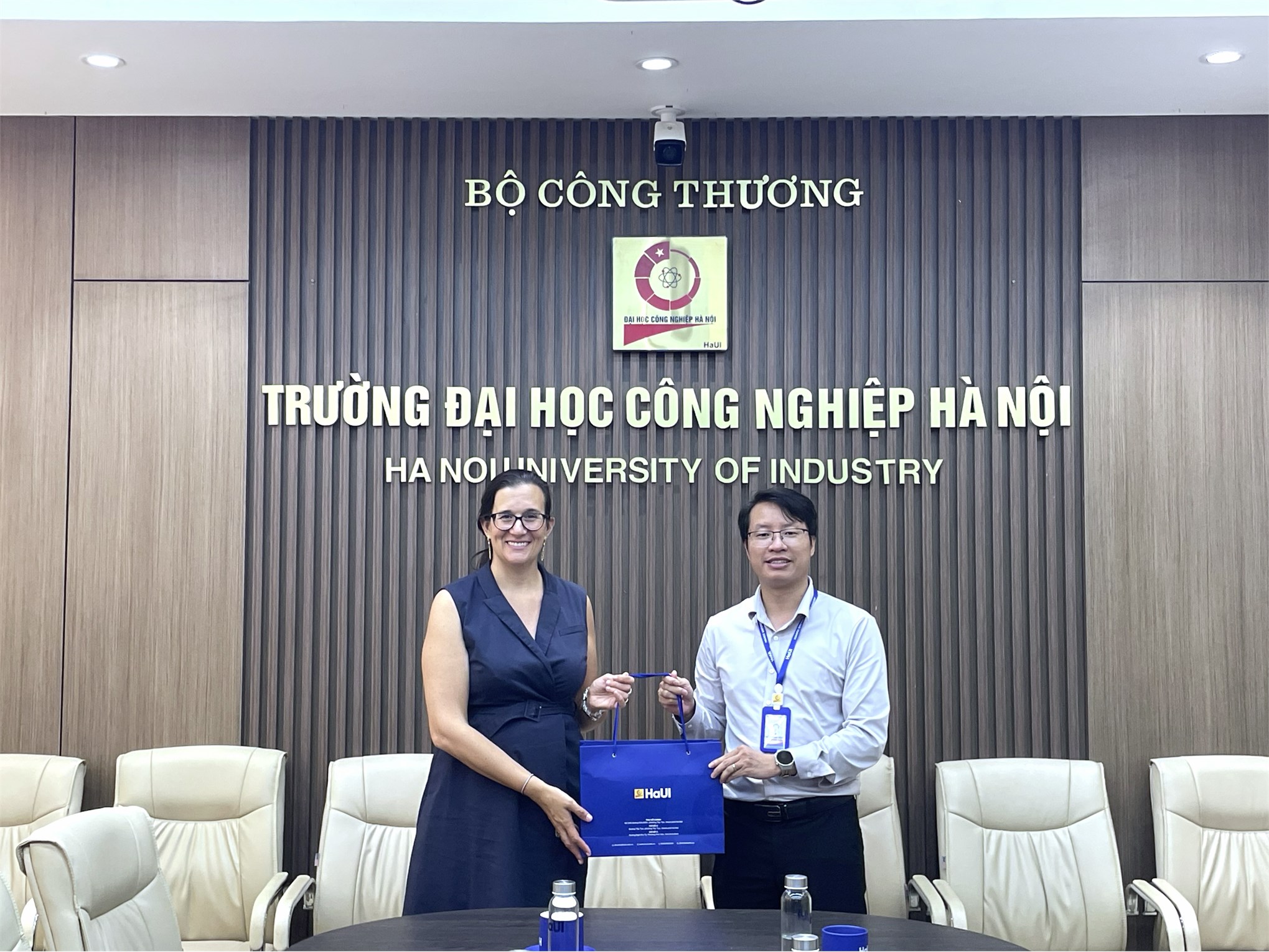 Trường Kinh tế, Đại học Công nghiệp Hà Nội đón tiếp đại diện các trường đại học ở Cộng hòa SÍP (Cyprus) – Mở rộng mạng lưới đối tác tại Châu Âu