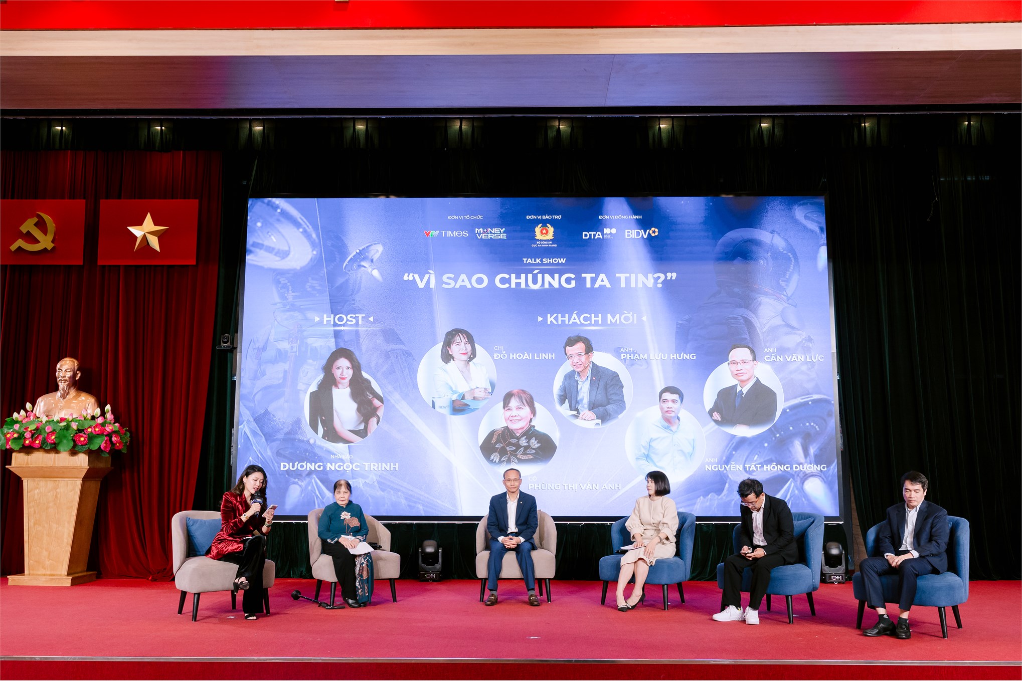 `Hãy gọi cho con`: Thông điệp kết nối gia đình từ sinh viên Kinh tế HaUI tại The Moneyverse