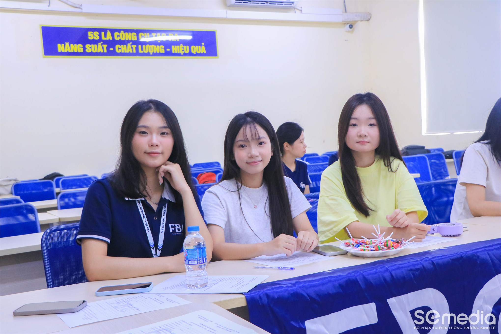 SE Club’s Day 2026: Tân sinh viên K21 Trường Kinh tế sôi nổi `Xác định tọa độ` tại Ngày hội tuyển thành viên