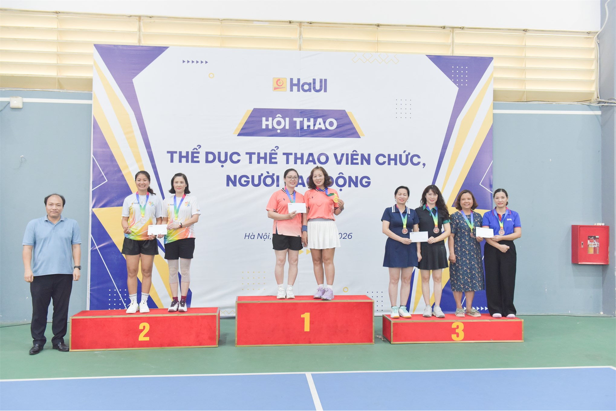 Dấu ấn Trường Kinh tế: Cùng Liên quân 5 giành Giải Ba toàn đoàn tại Hội thao viên chức, người lao động