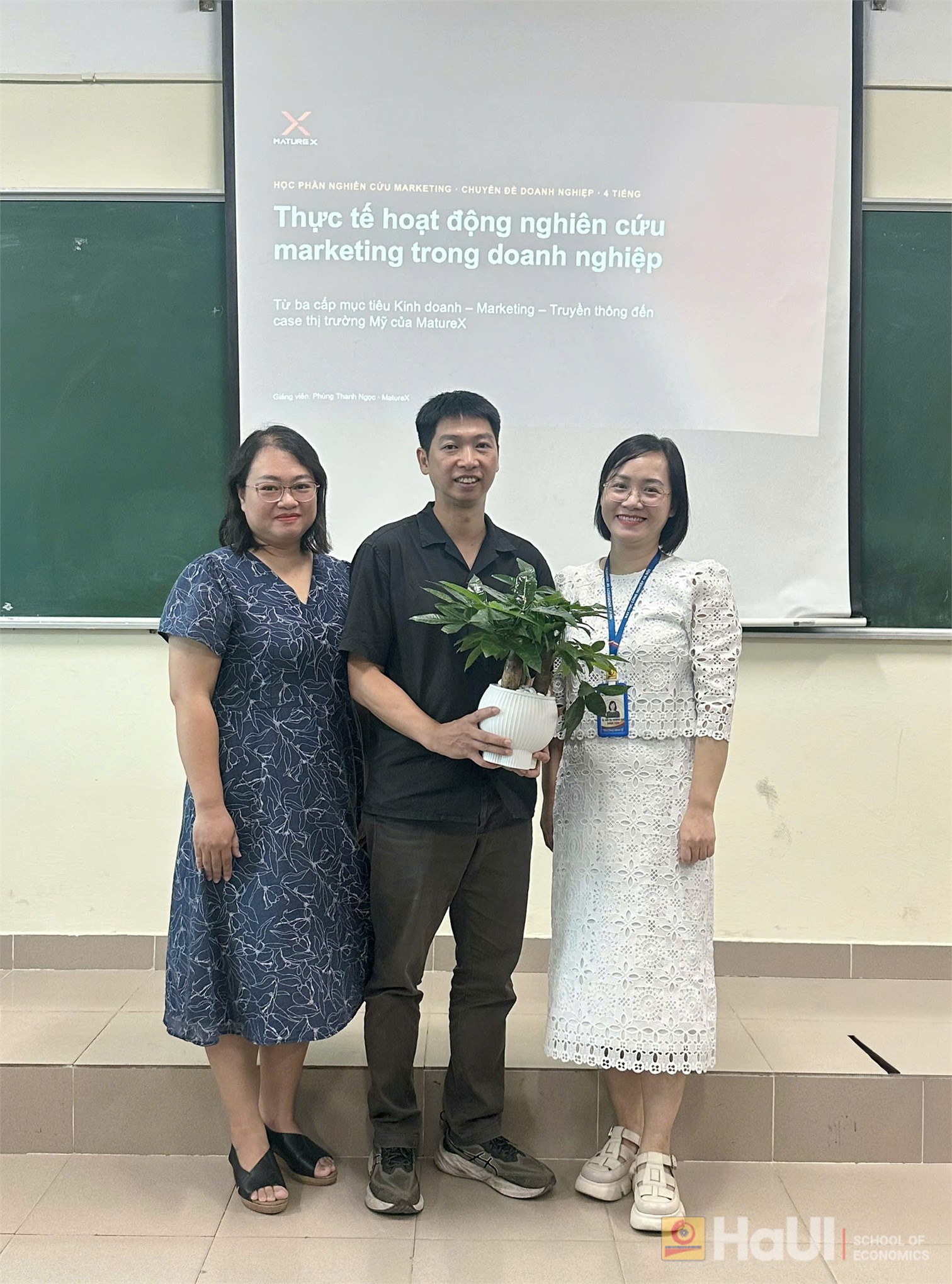 Đưa thực tiễn doanh nghiệp vào giảng đường: Sinh viên Marketing tiếp cận chiến lược nghiên cứu thị trường quốc tế cùng Giám đốc tăng trưởng Maturex