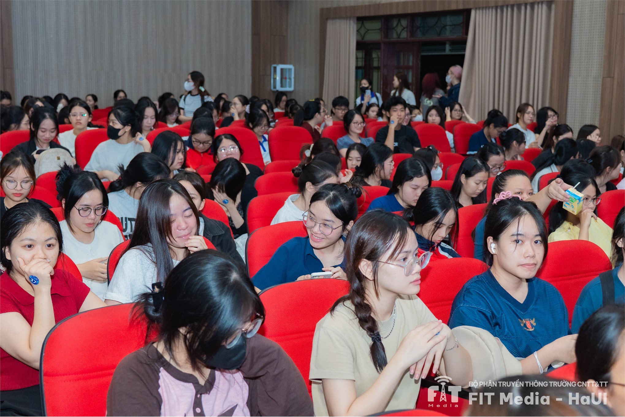 Chung kết cuộc thi “Nextgen Accounting Challenge 2026”: Khẳng định tri thức, tư duy phản biện và bản lĩnh hội nhập của Thế hệ Kế toán – Kiểm toán tương lai