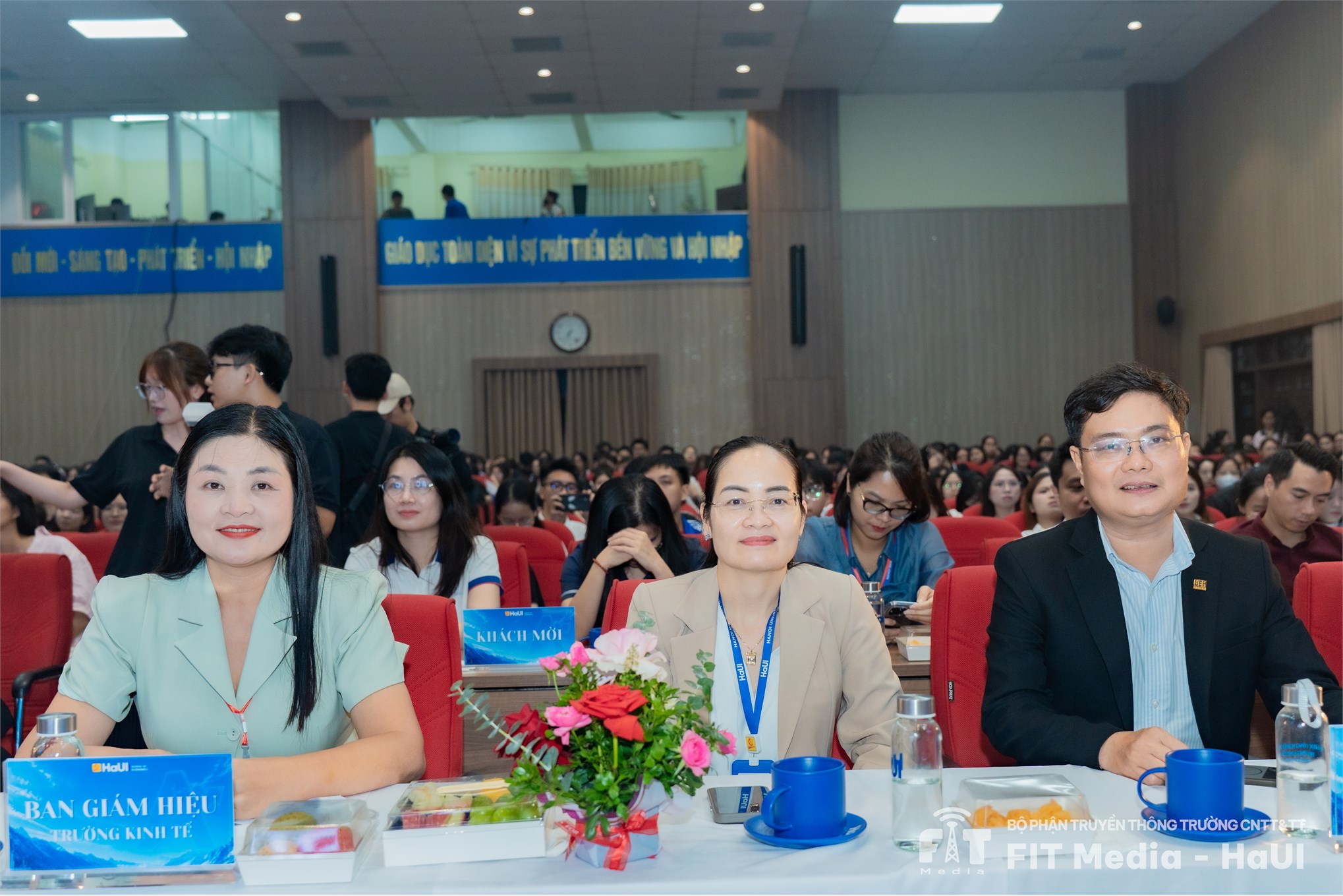 Chung kết cuộc thi “Nextgen Accounting Challenge 2026”: Khẳng định tri thức, tư duy phản biện và bản lĩnh hội nhập của Thế hệ Kế toán – Kiểm toán tương lai