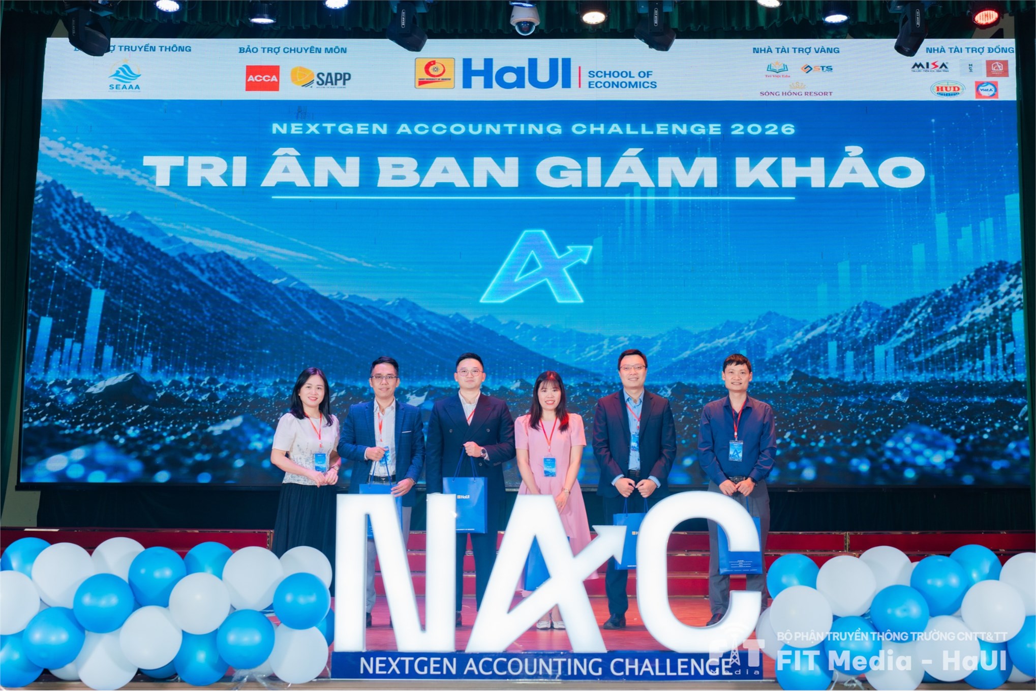 Chung kết cuộc thi “Nextgen Accounting Challenge 2026”: Khẳng định tri thức, tư duy phản biện và bản lĩnh hội nhập của Thế hệ Kế toán – Kiểm toán tương lai