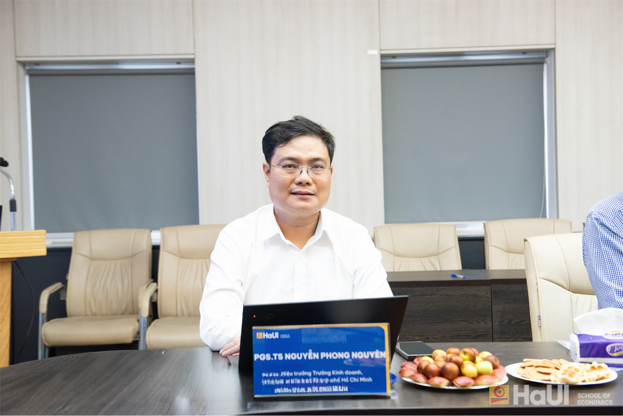 Trường Kinh tế – Đại học Công nghiệp Hà Nội tổ chức Tọa đàm chuyên sâu về quản trị học thuật và quản lý chương trình đào tạo
