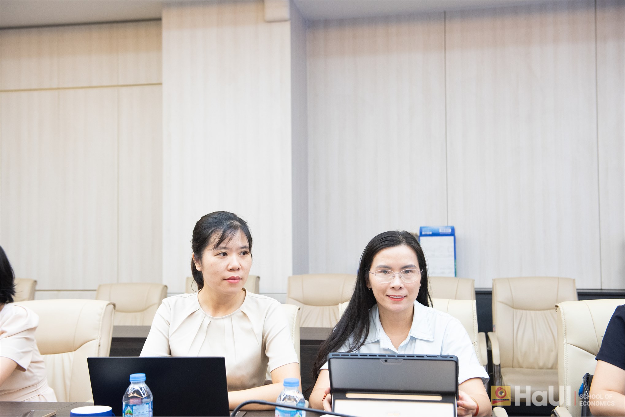 Trường Kinh tế – Đại học Công nghiệp Hà Nội tổ chức Tọa đàm chuyên sâu về quản trị học thuật và quản lý chương trình đào tạo