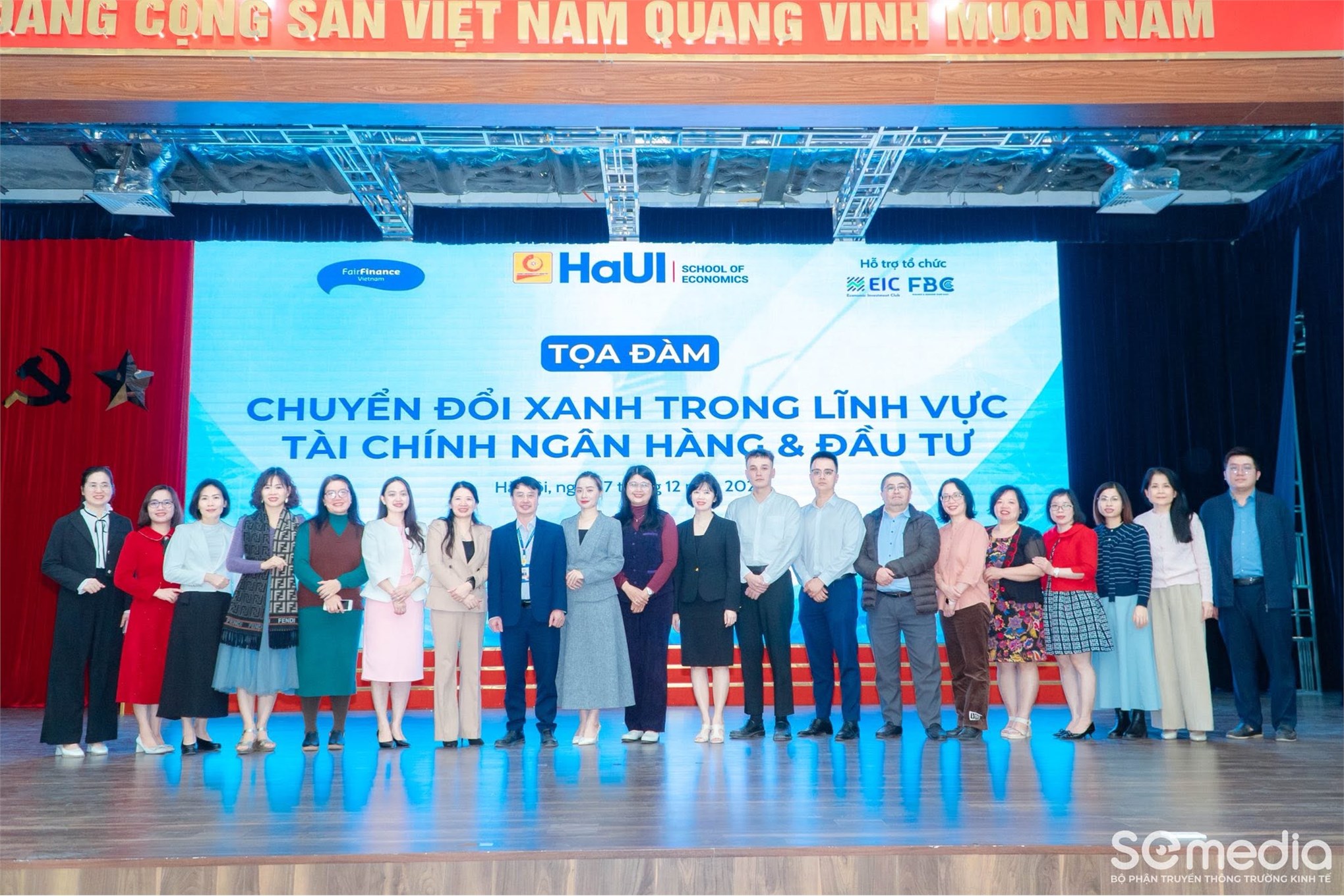 Trường Kinh tế – Đại học Công nghiệp Hà Nội tổ chức Tọa đàm “Chuyển đổi xanh trong lĩnh vực tài chính – ngân hàng và đầu tư”